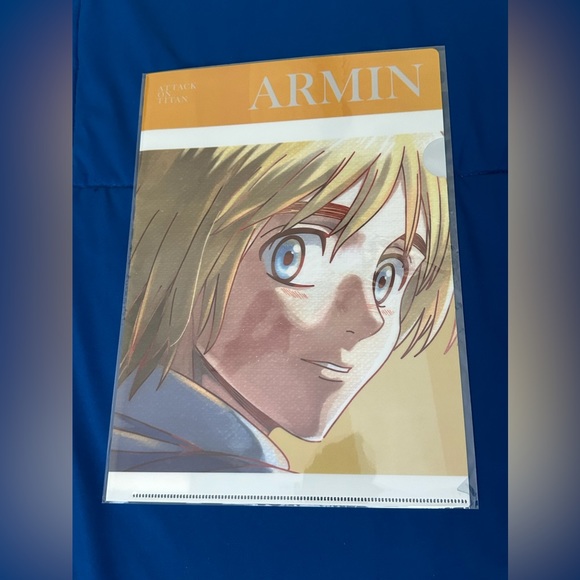Attack on Titan folder bundle - Picture 4 of 4